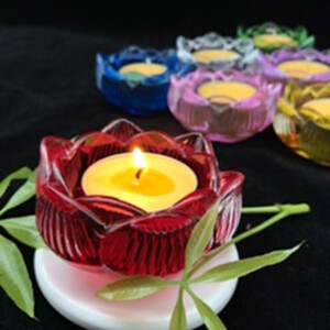 緣益坊七彩蓮花蠟燭臺(tái) 融合傳統(tǒng)工藝與現(xiàn)代美學(xué)的禮佛供品